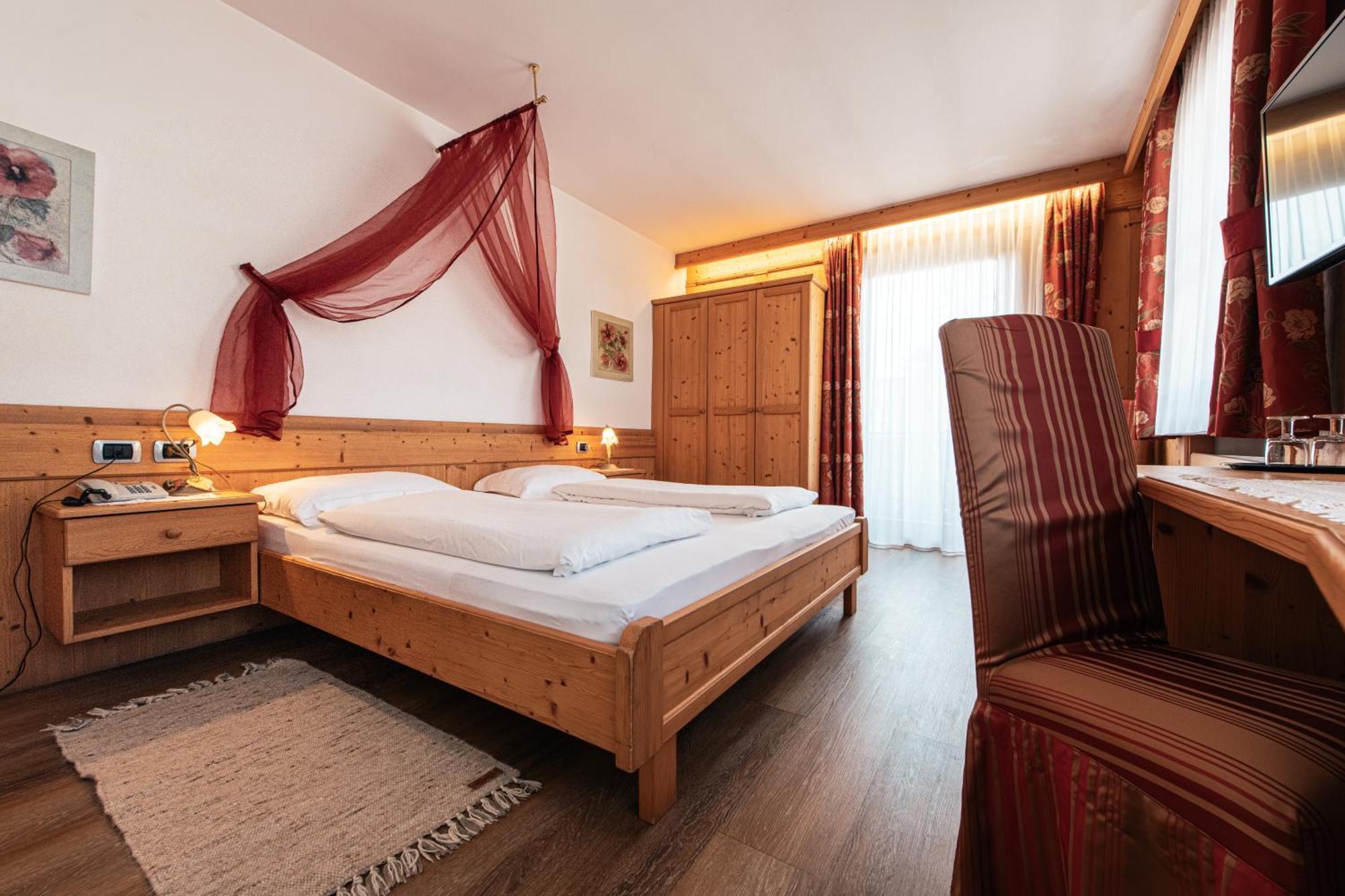 Goldene Rose Hotel